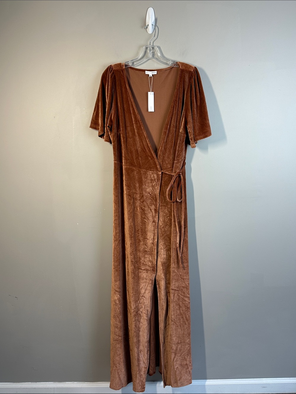 NWT Baltic Born Meghan Short Sleeve Velvet Wrap Maxi Dress Size XL